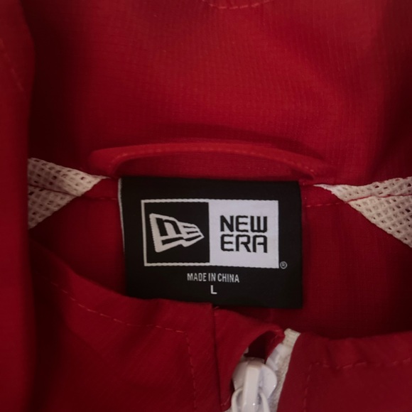 Chicago Blackhawks windbreaker - Picture 2 of 2